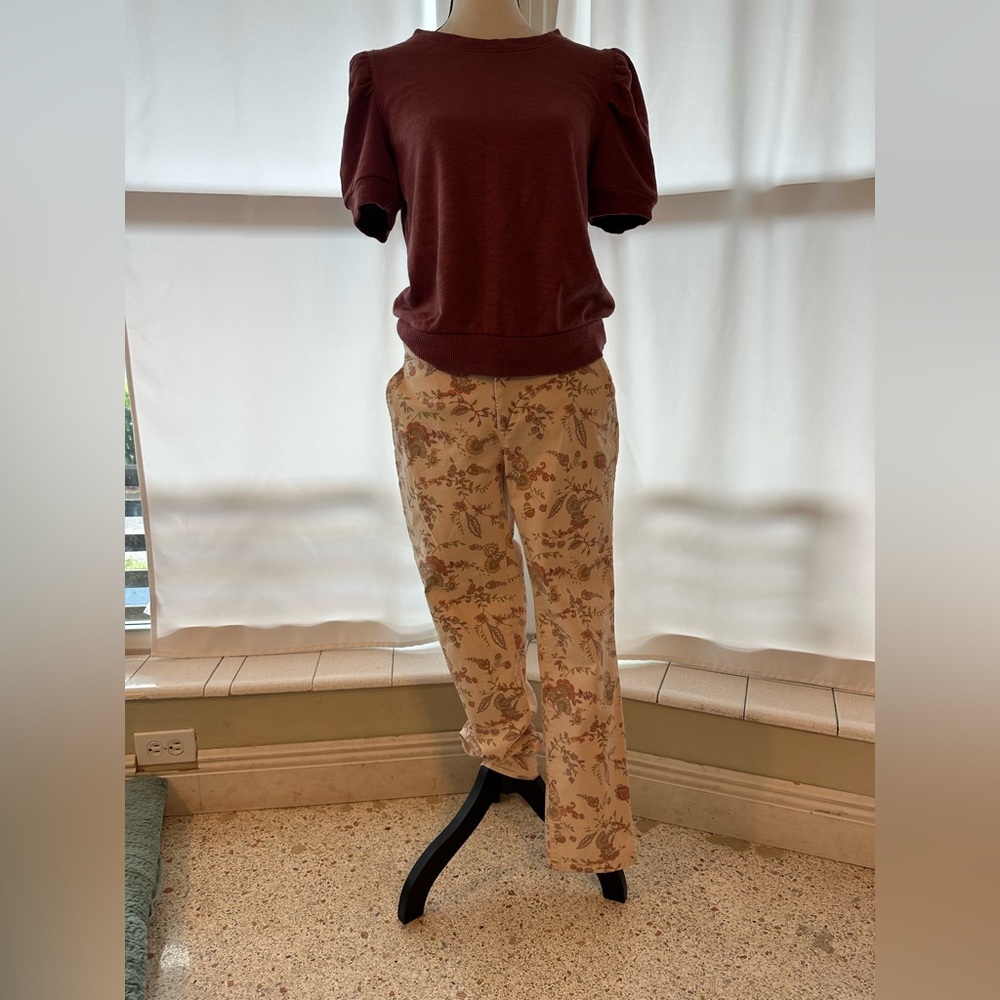 Loft girlfriend chino pants pink floral